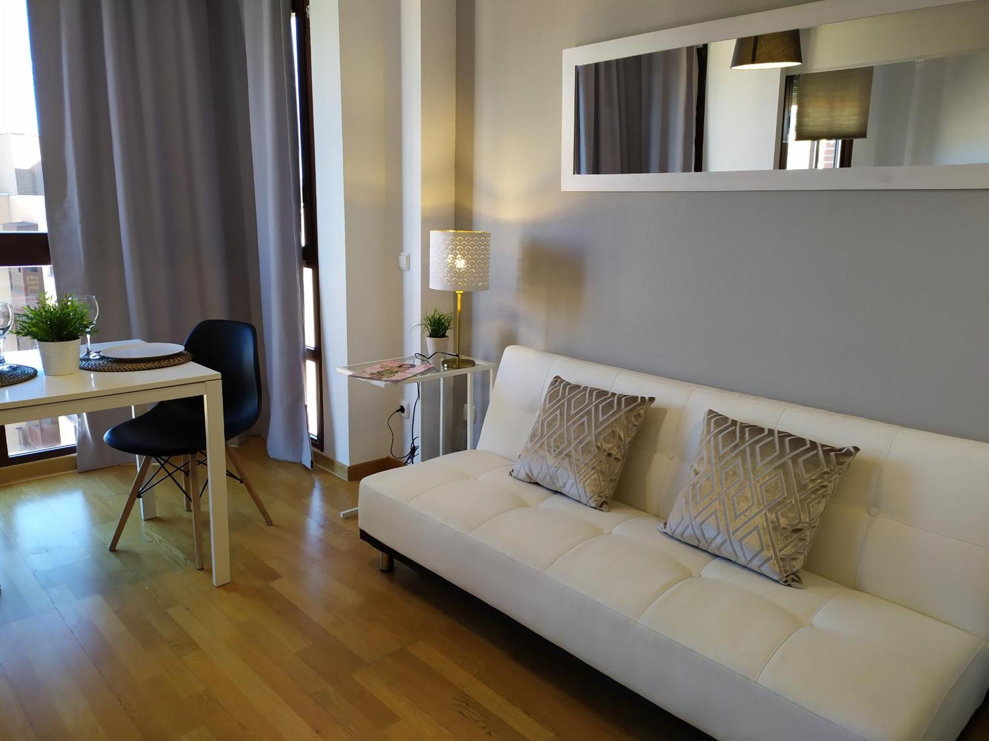 My Suites Madrid - Aeropuerto Ifema الغرفة الصورة
